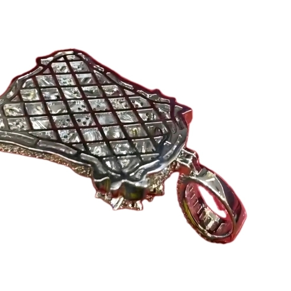 Jesus Pendant/ White Gold Plated .925 Sterling Silver w Mossinite Clear Stones - Picture 9 of 12